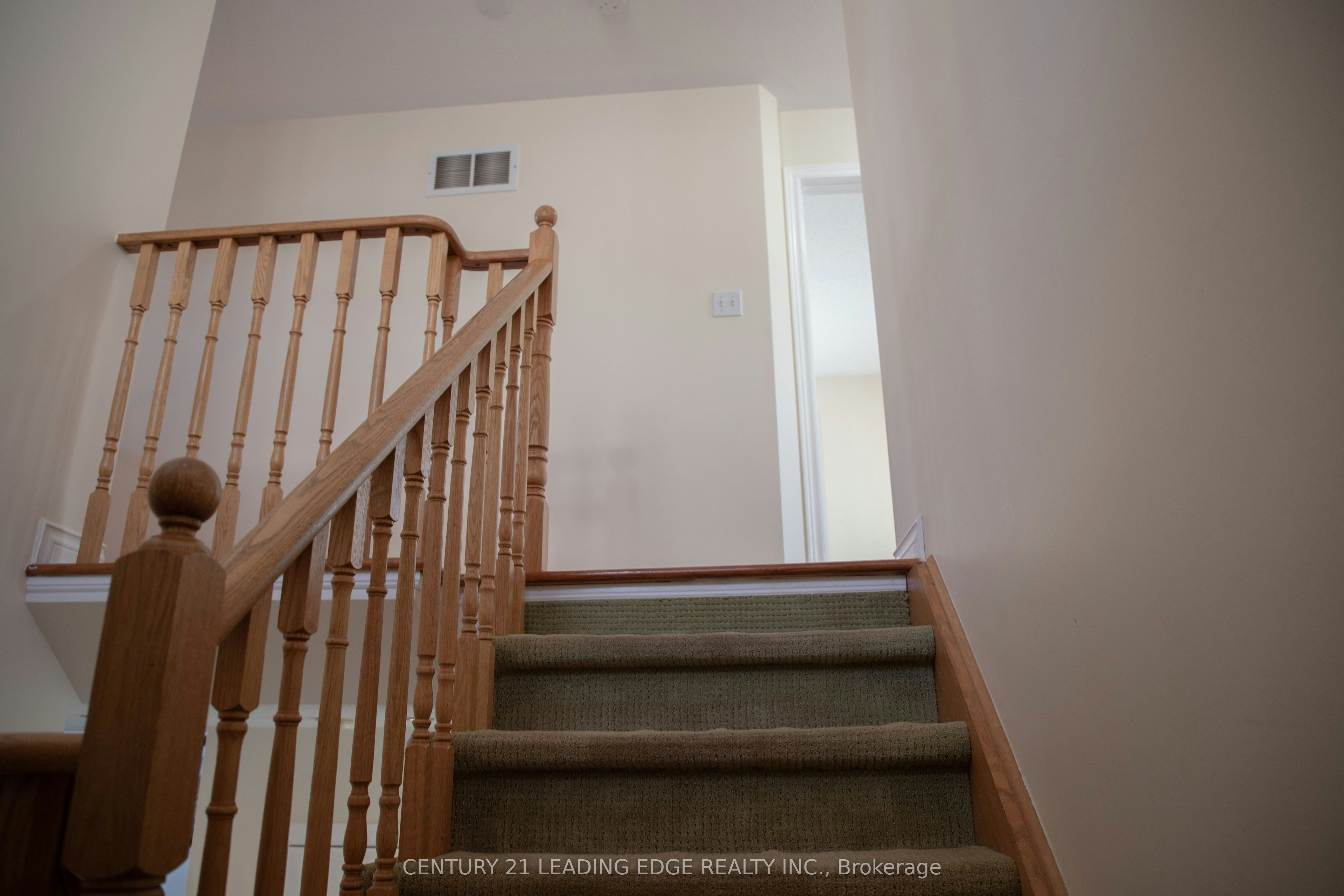 157 Dooley Crescent, Ajax, ON, L1T 4J6 - 28