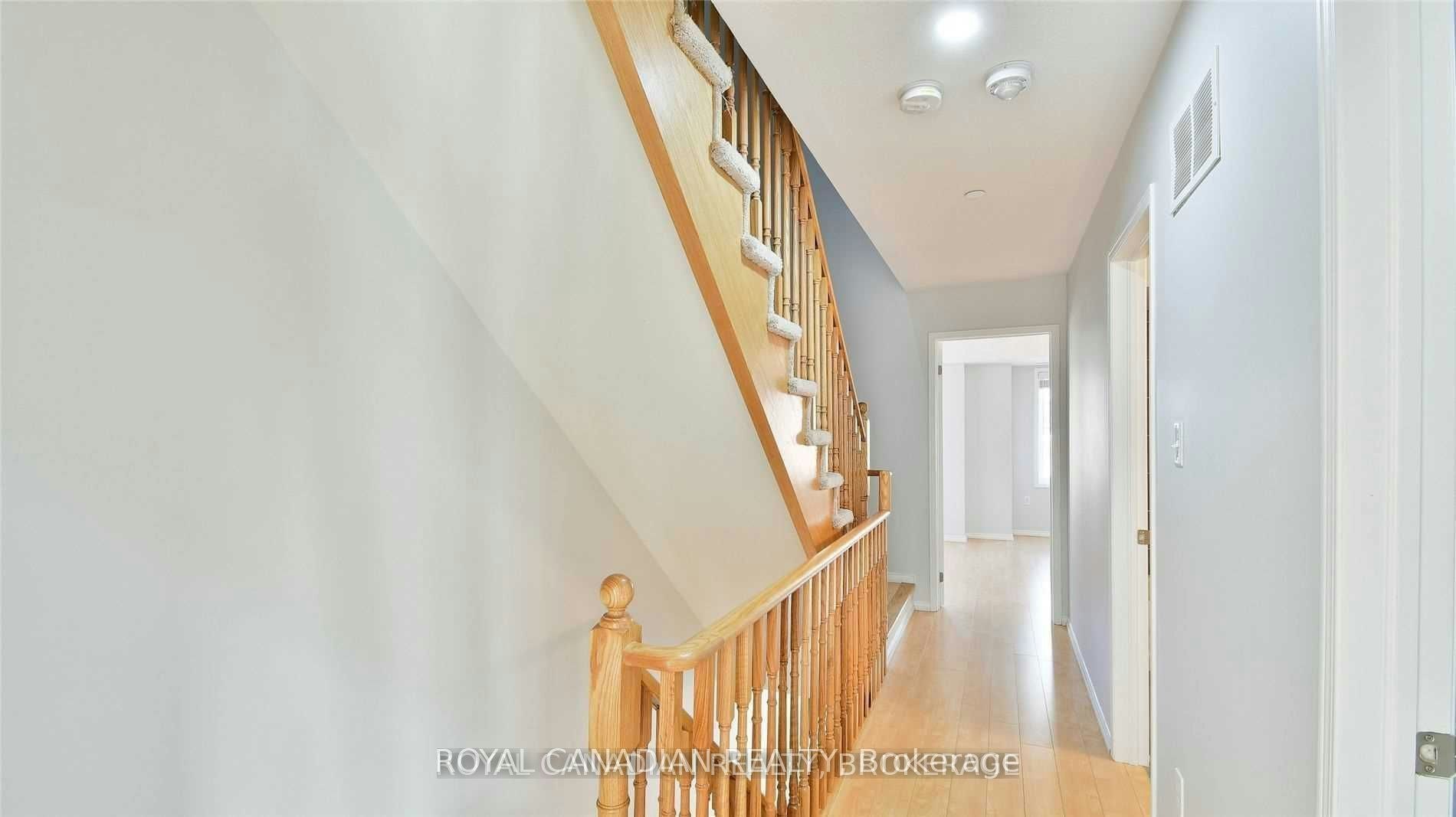 2529 Bromus Path, Oshawa, ON, L1L 0K7 - 18