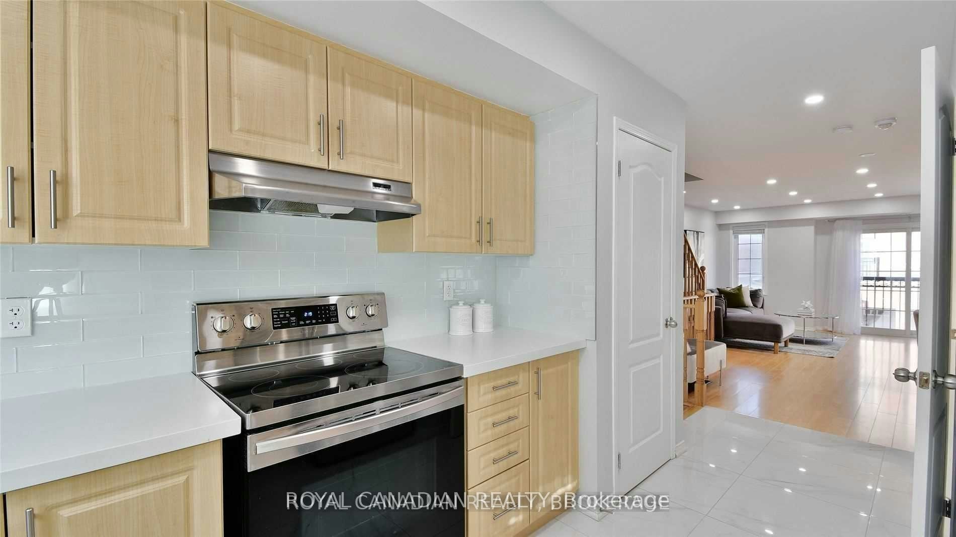2529 Bromus Path, Oshawa, ON, L1L 0K7 - 14