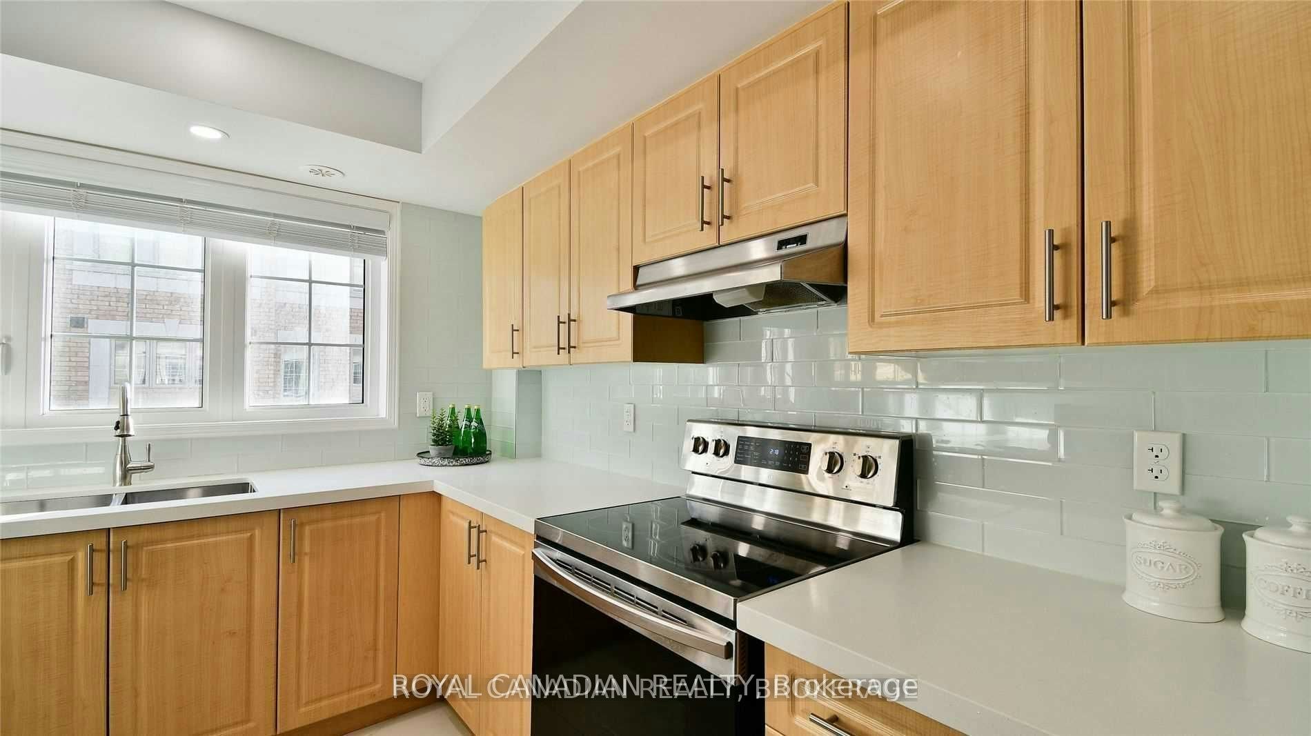 2529 Bromus Path, Oshawa, ON, L1L 0K7 - 11