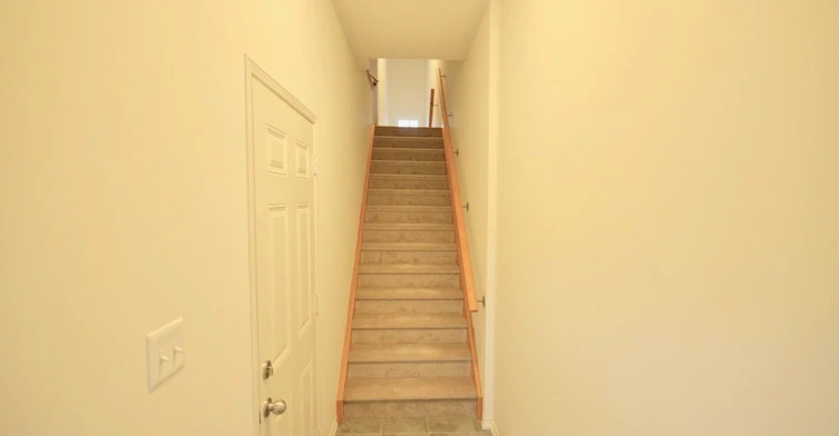 173-2556 Rosedrop Path, Oshawa, ON, L1L 0H4 - 2