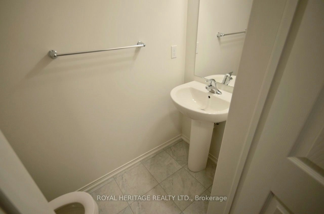 173-2556 Rosedrop Path, Oshawa, ON, L1L 0H4 - 7