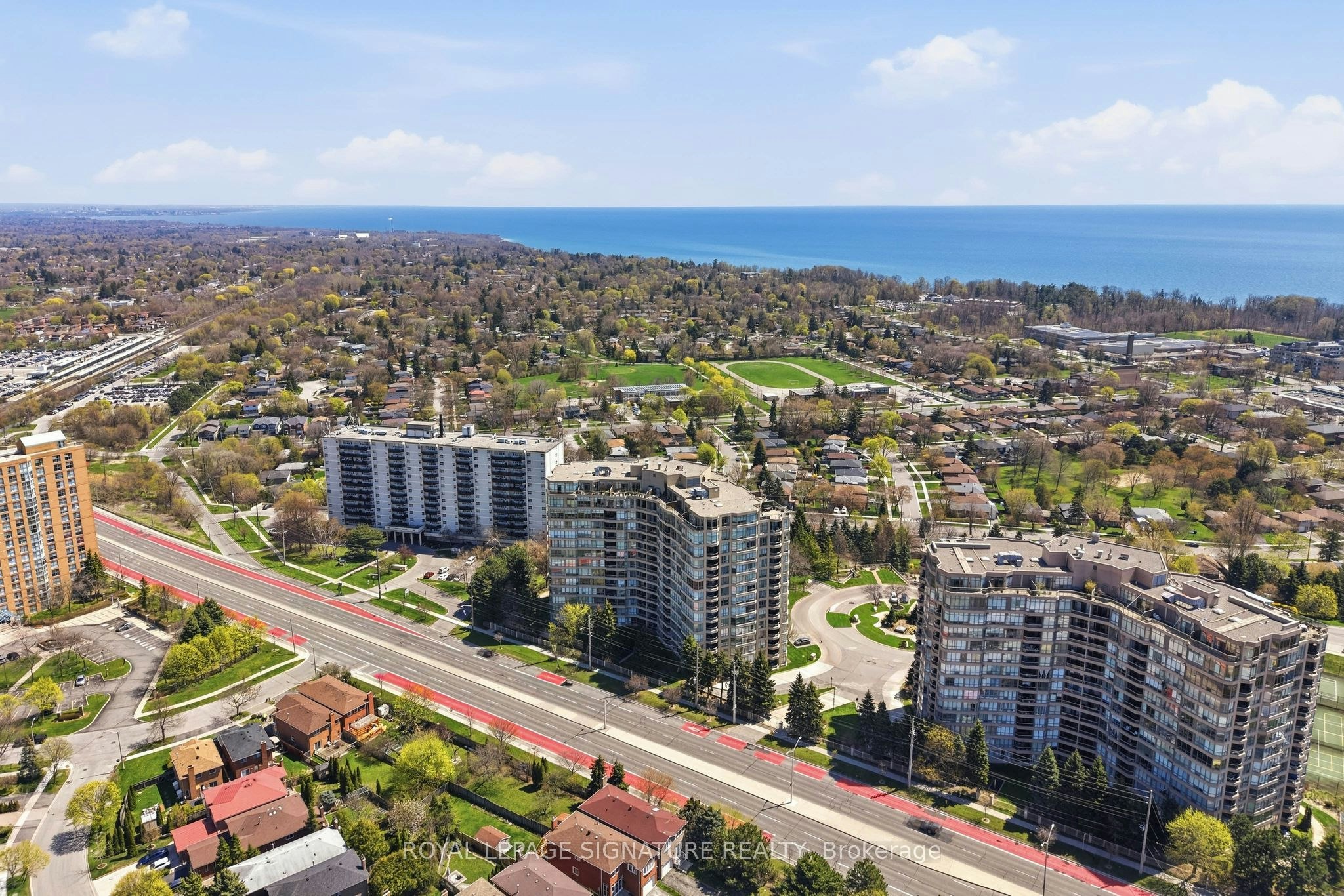 PH1-20 Guildwood Parkway, Toronto, ON, M1E 5B6 - 2