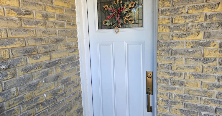 21 Darnborough Way, Toronto, ON, M1W 2G2 - 2