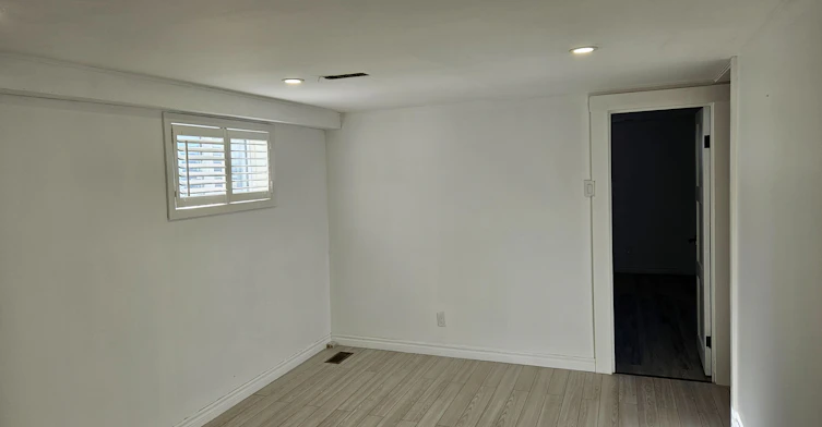 21 Darnborough Way, Toronto, ON, M1W 2G2 - 5