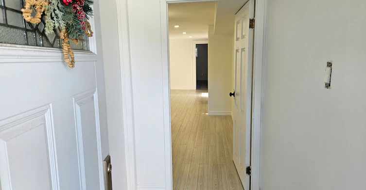 21 Darnborough Way, Toronto, ON, M1W 2G2 - 6