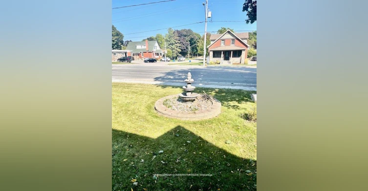 600 Brock Street S, Whitby, ON, L1N 4K9 - 9