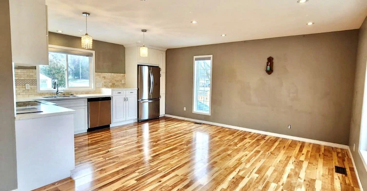 600 Brock Street S, Whitby, ON, L1N 4K9 - 2