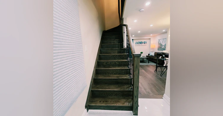 33 Tresher Court, Ajax, ON, L1T 2N3 - 3