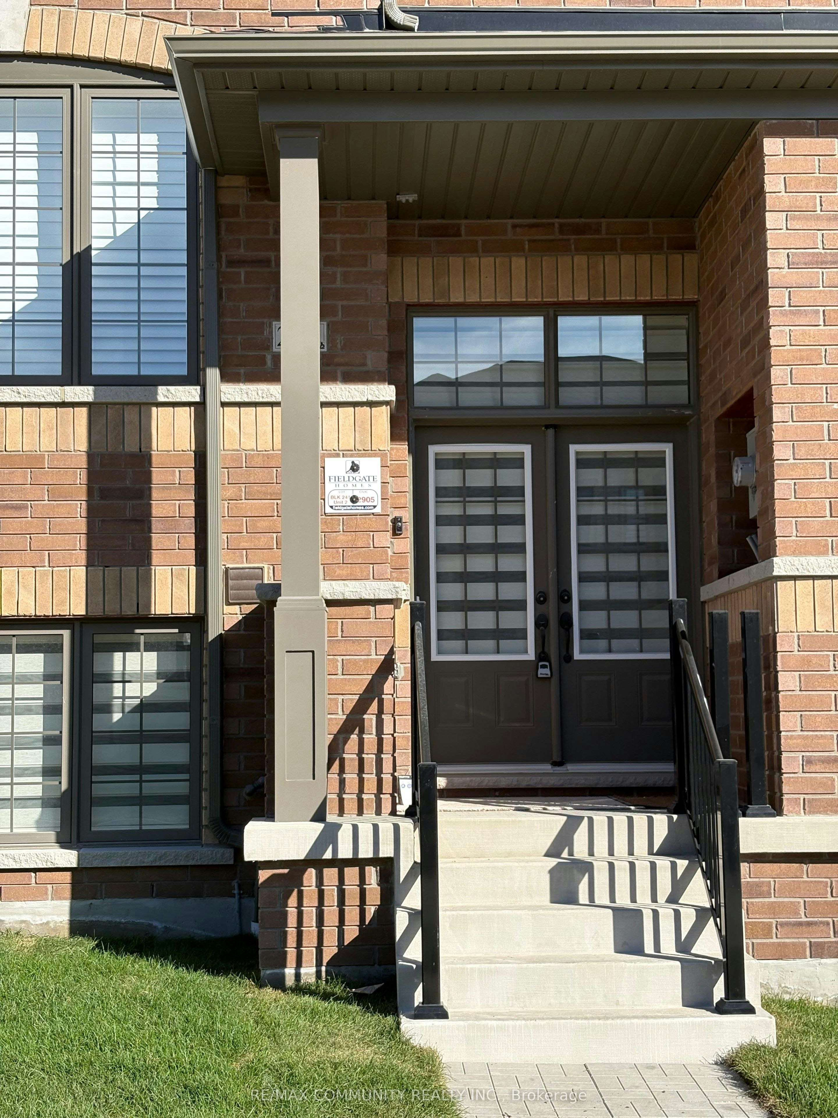 2905 Starlight Drive, Pickering, ON, L1X 0S1 - 2