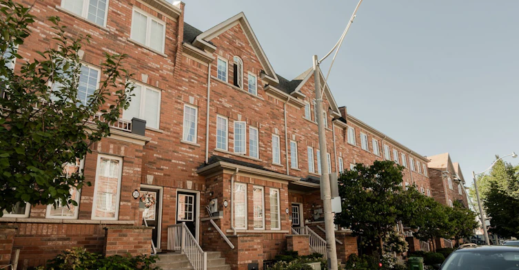 24 Carnahan Terrace, Toronto, ON, M4E 0B2