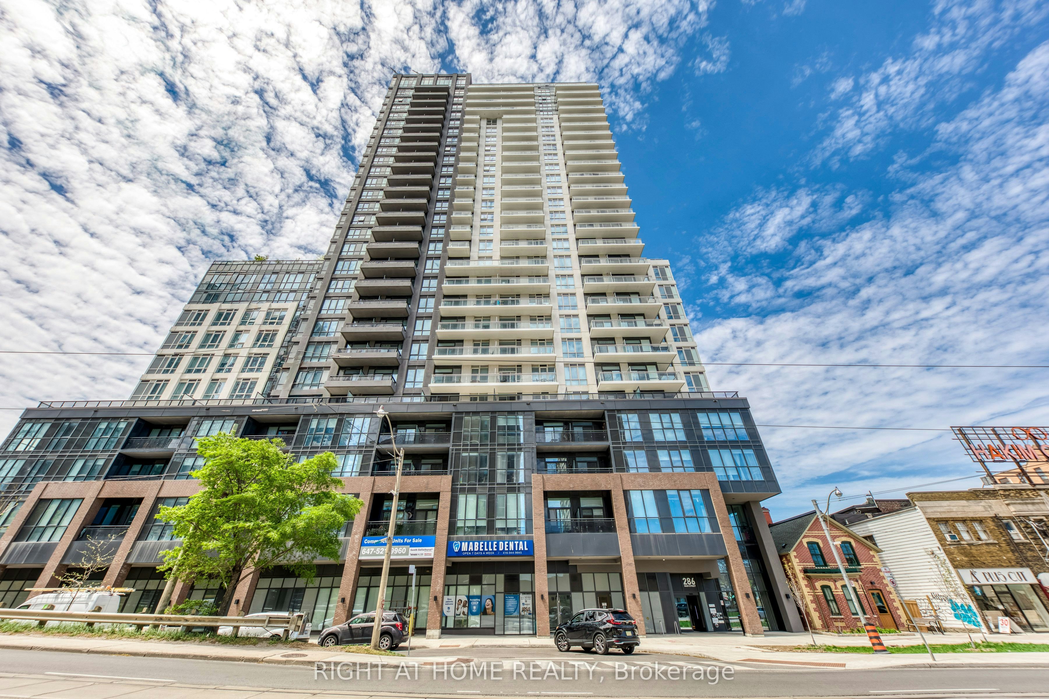 619-286 Main Street, Toronto, ON, M4C 0B3