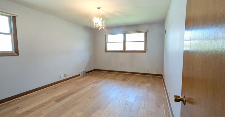 Main Floor-716 Tulip Court, Oshawa, ON, L1G 3C6 - 25