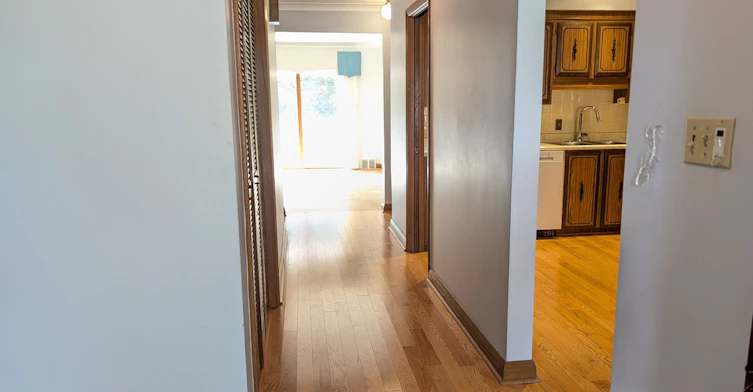 Main Floor-716 Tulip Court, Oshawa, ON, L1G 3C6 - 5