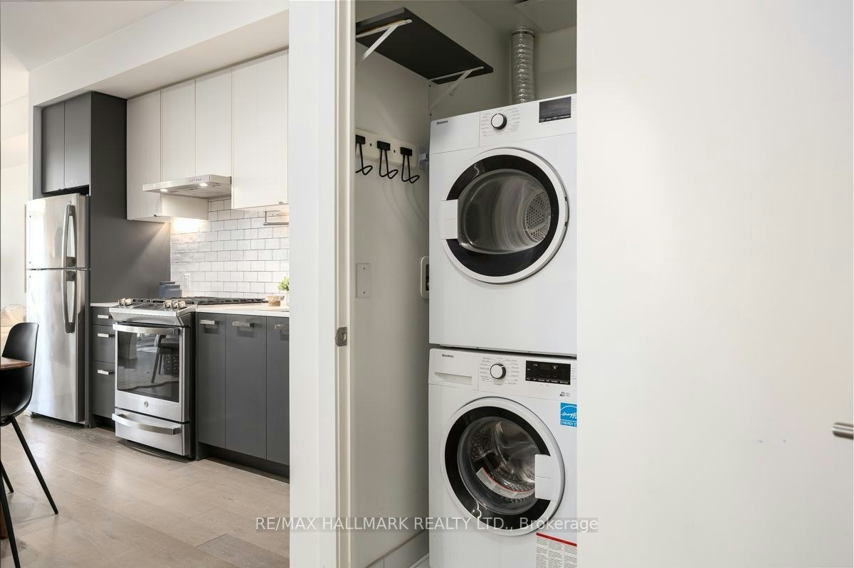 403-1331 Queen Street E, Toronto, ON, M4L 0B1 - 18