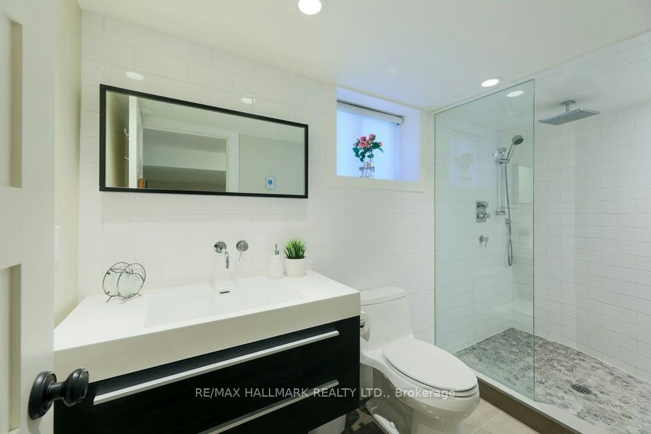 12 Guildcrest Drive, Toronto, ON, M1E 1E3 - 25