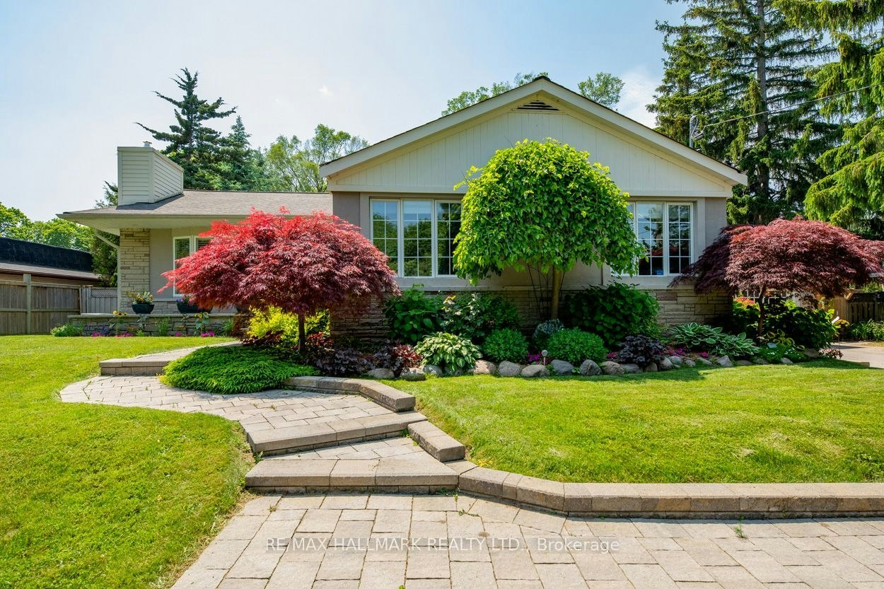 12 Guildcrest Drive, Toronto, ON, M1E 1E3