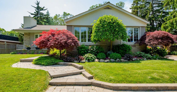 12 Guildcrest Drive, Toronto, ON, M1E 1E3