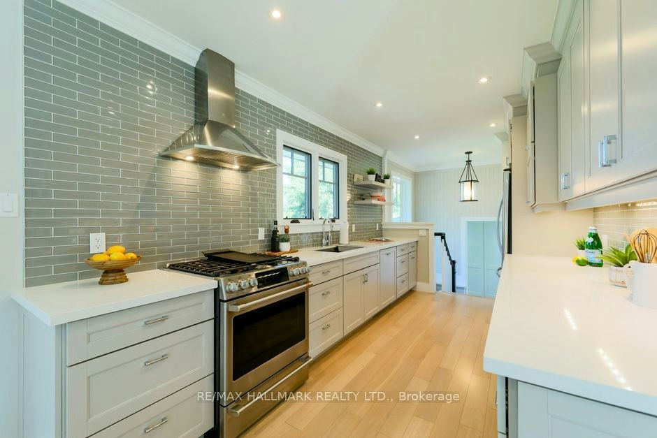 12 Guildcrest Drive, Toronto, ON, M1E 1E3 - 12