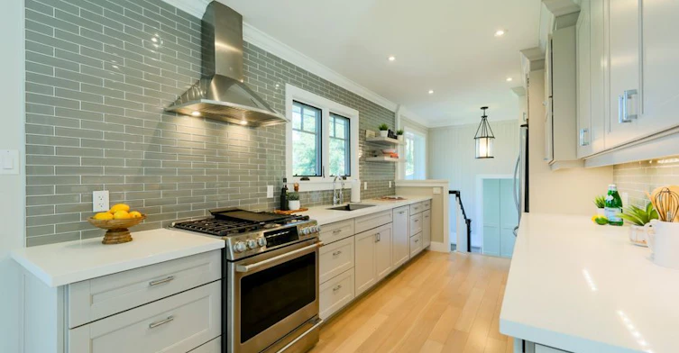 12 Guildcrest Drive, Toronto, ON, M1E 1E3 - 12