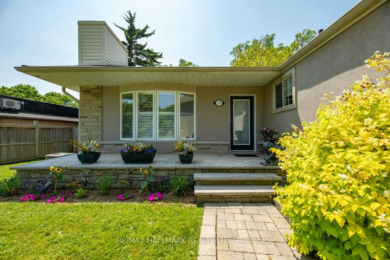 12 Guildcrest Drive, Toronto, ON, M1E 1E3 - 2