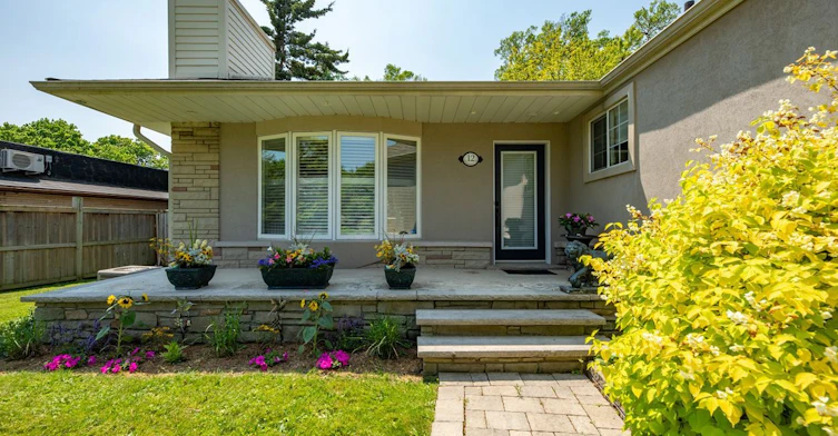 12 Guildcrest Drive, Toronto, ON, M1E 1E3 - 2
