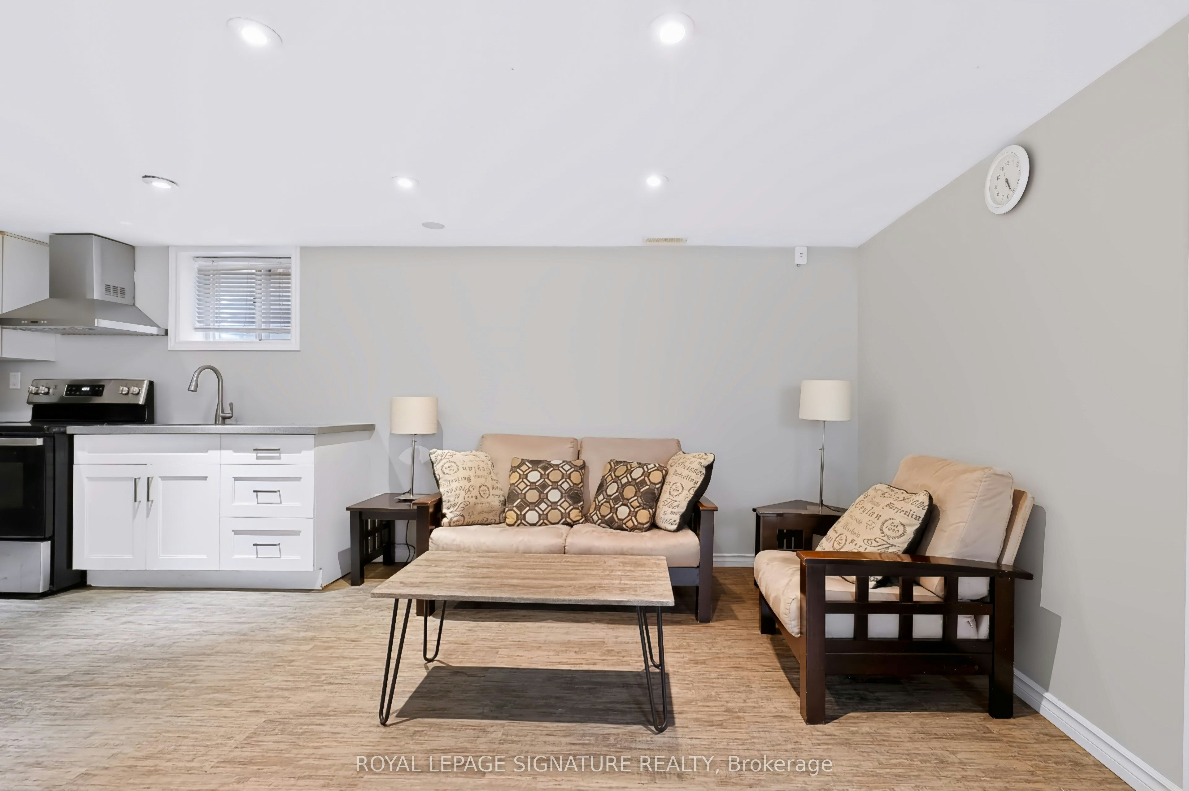 Bsmt-66 Miramar Crescent, Toronto, ON, M1J 1R6 - 3