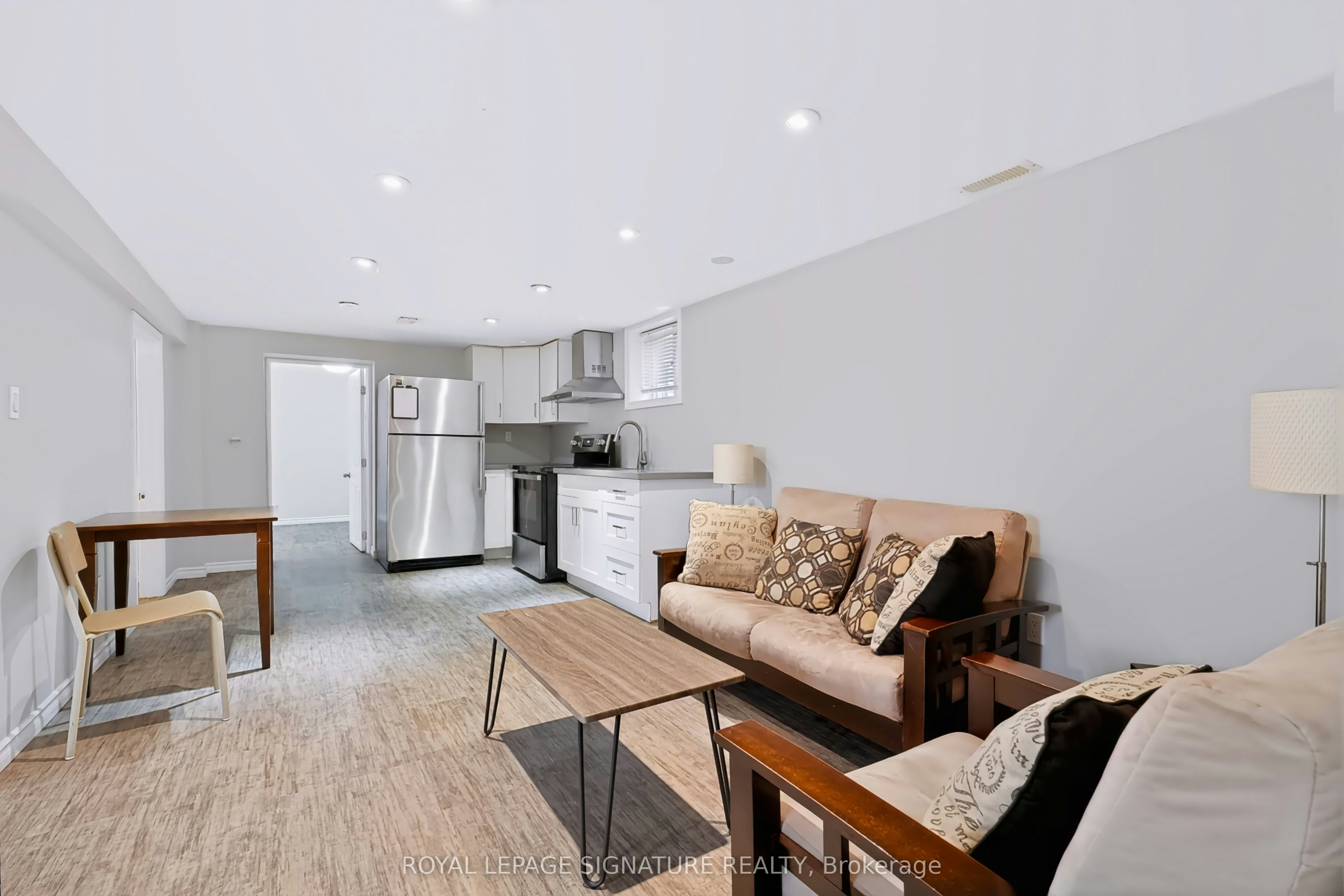Bsmt-66 Miramar Crescent, Toronto, ON, M1J 1R6 - 5