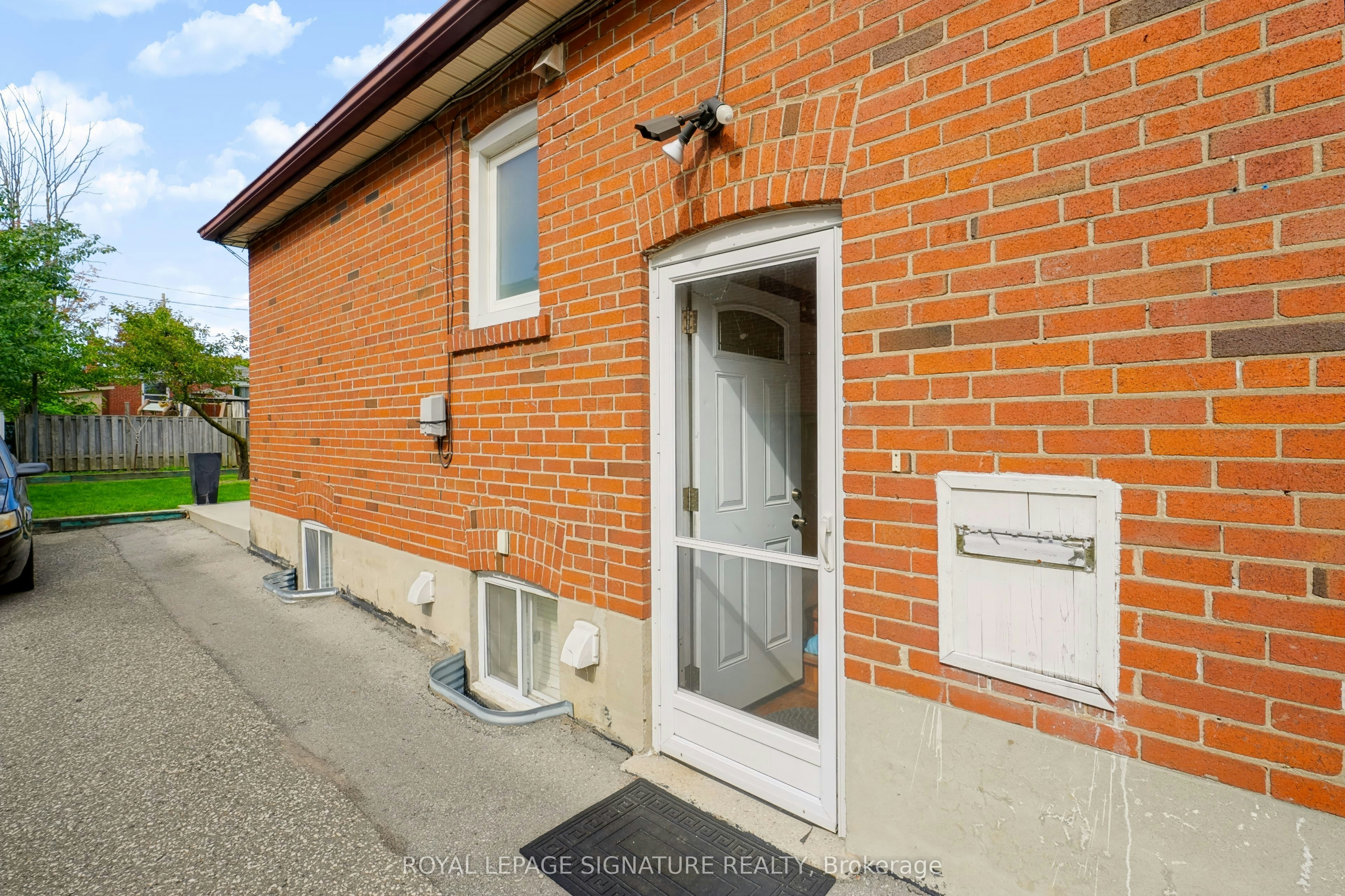 Bsmt-66 Miramar Crescent, Toronto, ON, M1J 1R6 - 18