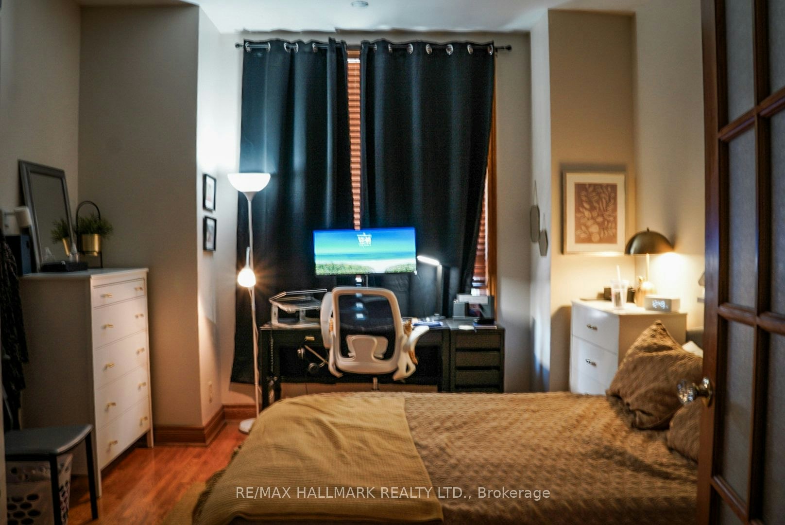 Main & Basement-88 Swanwick Avenue, Toronto, ON, M4E 1Z7 - 5