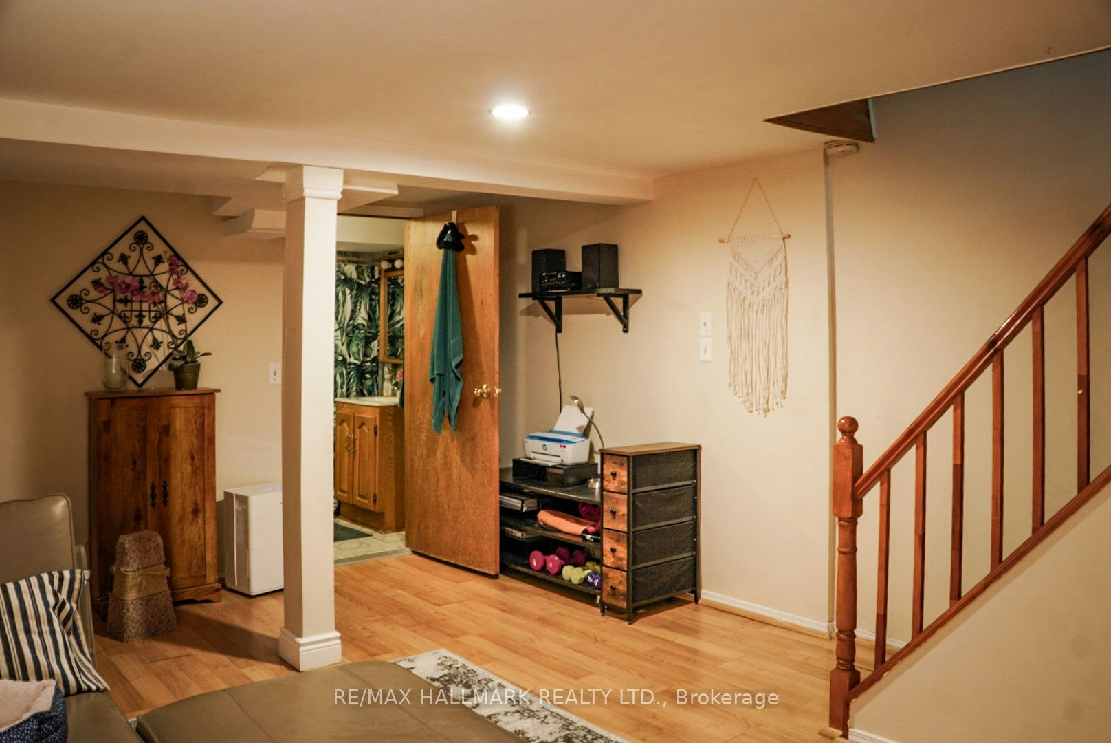 Main & Basement-88 Swanwick Avenue, Toronto, ON, M4E 1Z7 - 9