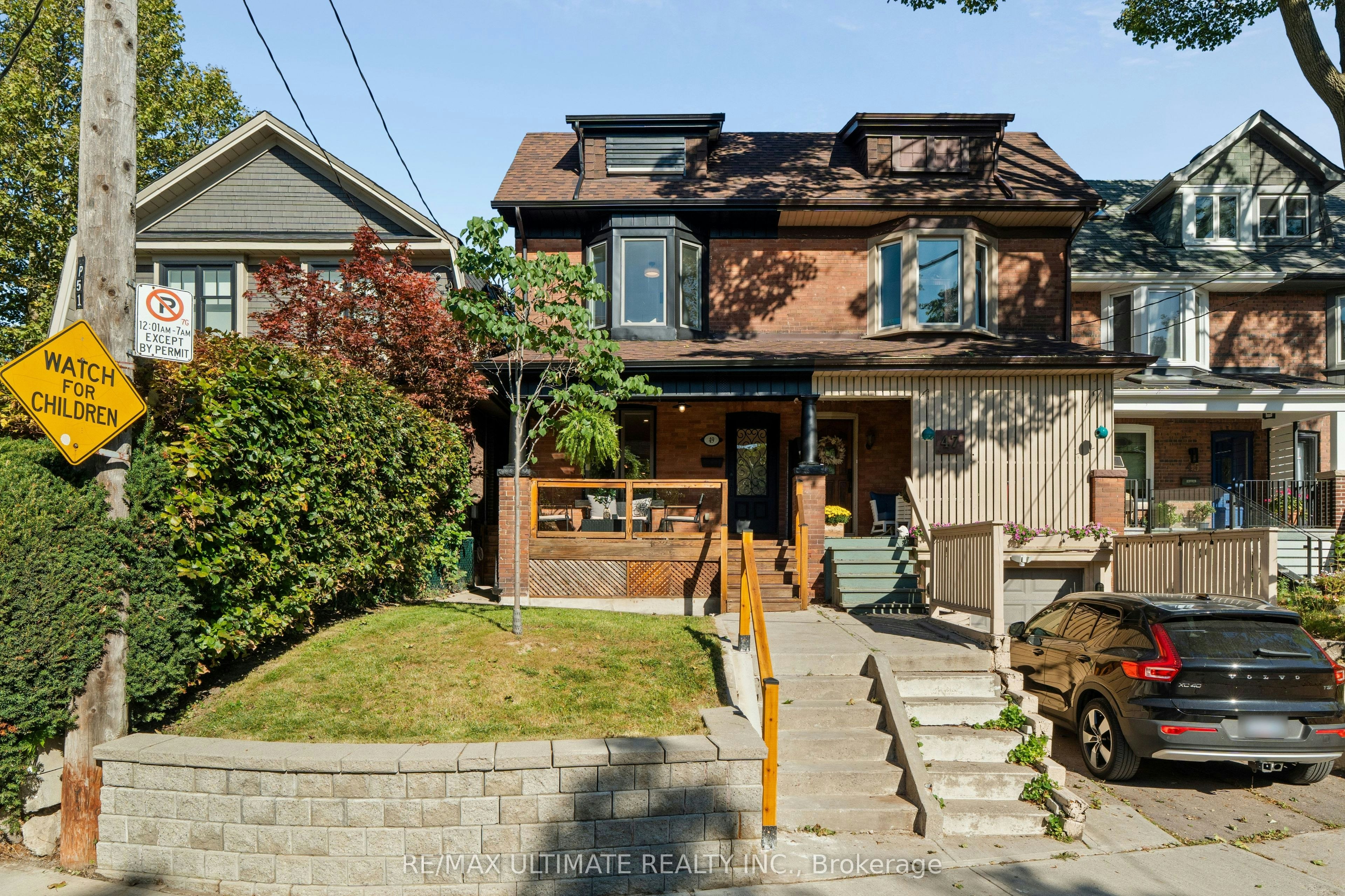 49 Ingham Avenue, Toronto, ON, M4K 2W6