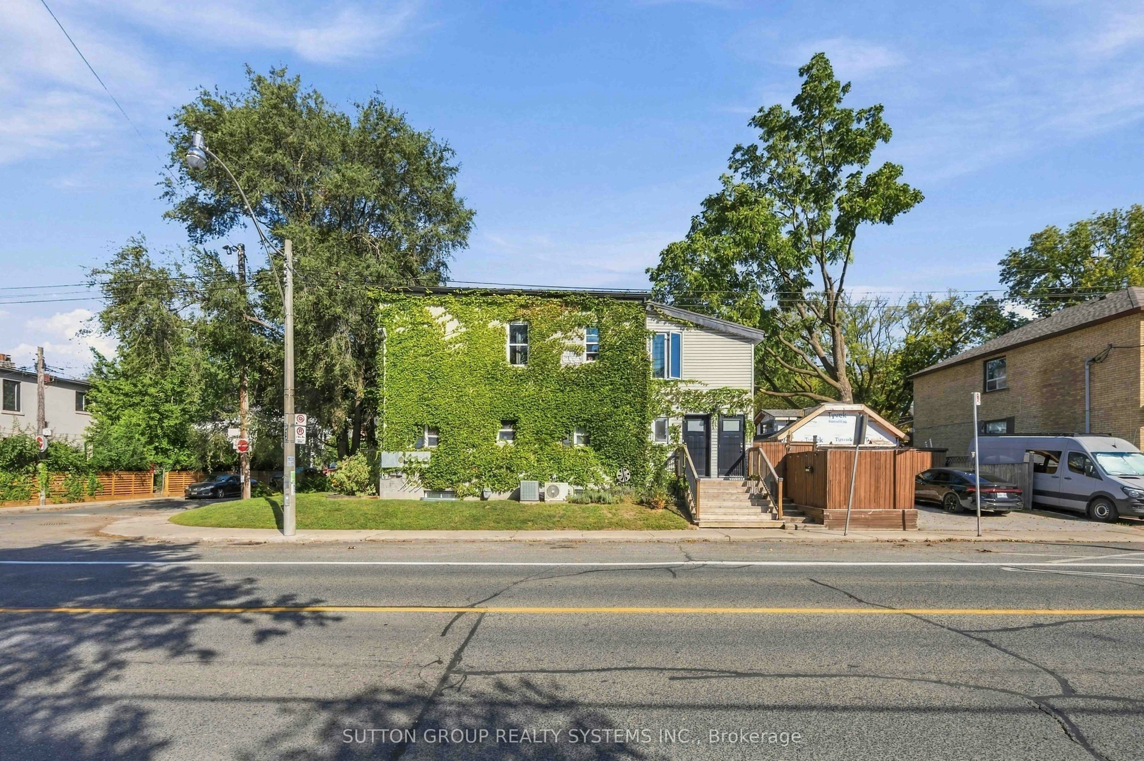 Lower-103 Ashdale Avenue, Toronto, ON, M4L 2Y8 - 23