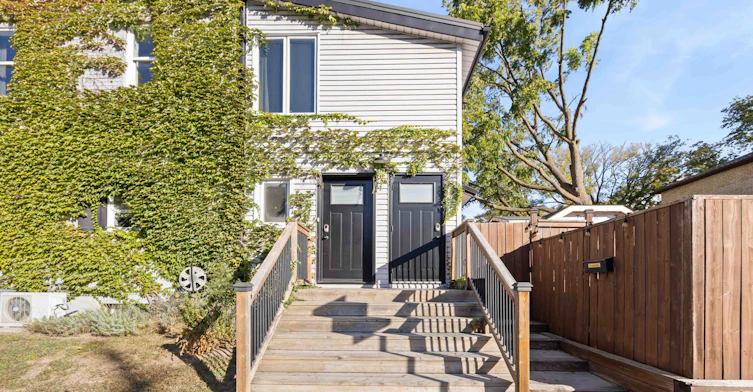 Lower-103 Ashdale Avenue, Toronto, ON, M4L 2Y8 - 21