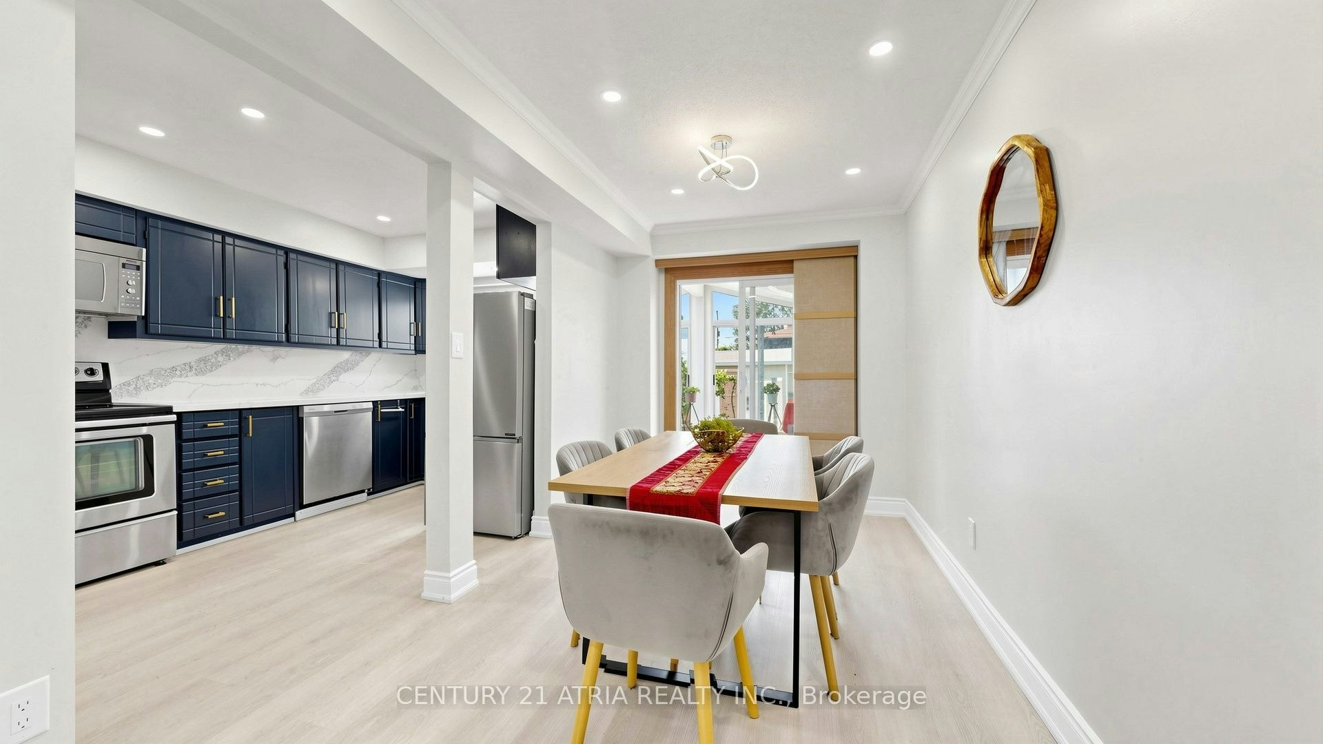 982 Renfrew Court, Oshawa, ON, L1J 6L2 - 9