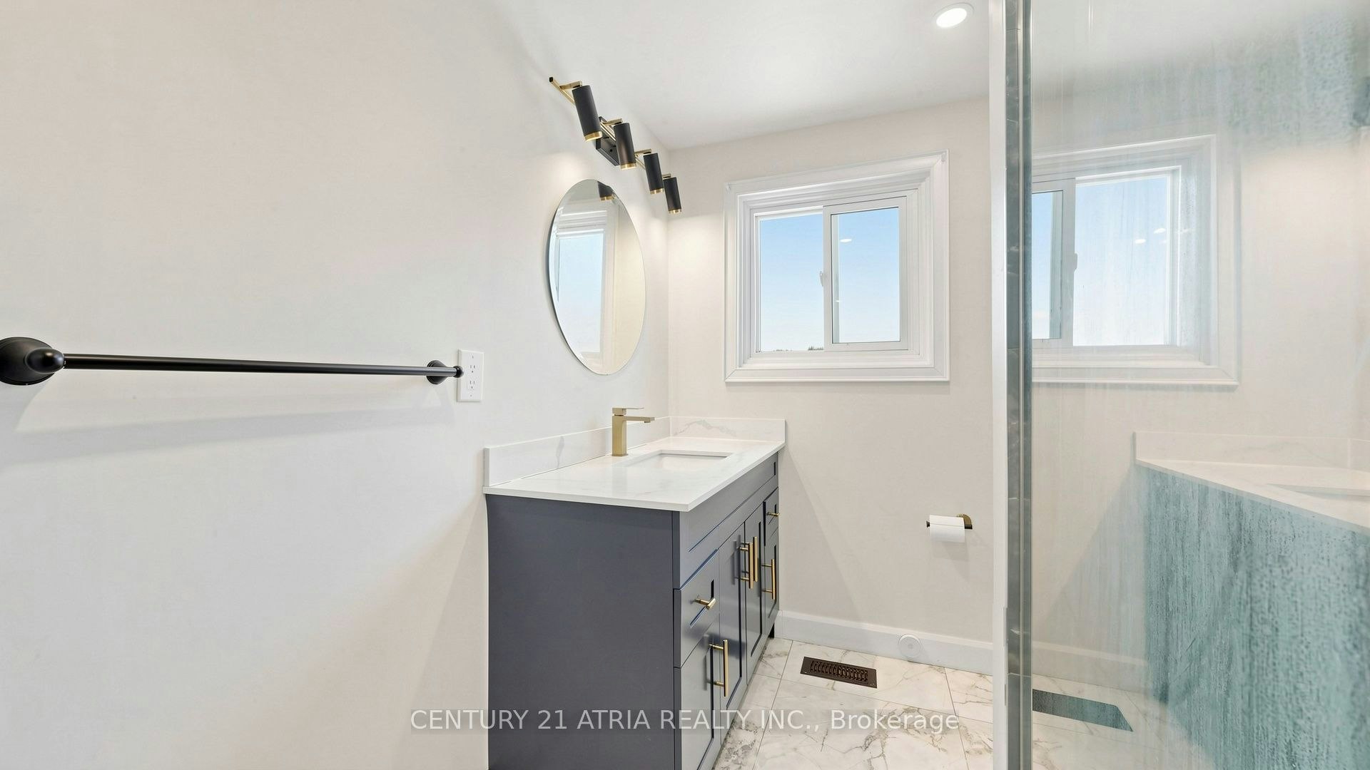 982 Renfrew Court, Oshawa, ON, L1J 6L2 - 28