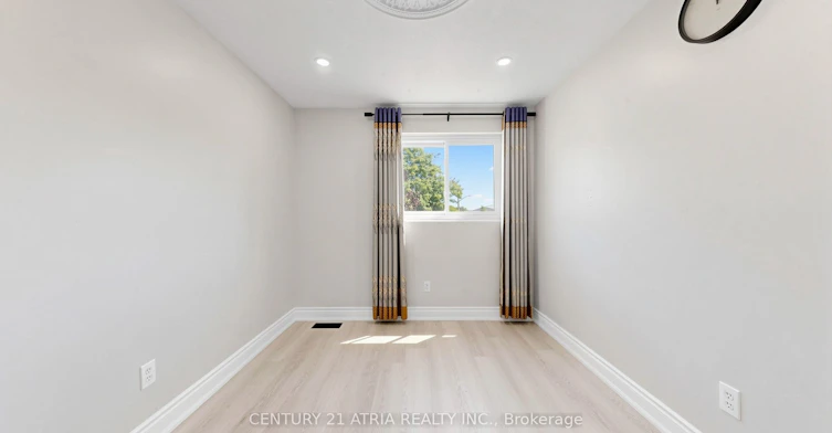 982 Renfrew Court, Oshawa, ON, L1J 6L2 - 24