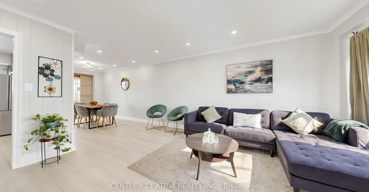 982 Renfrew Court, Oshawa, ON, L1J 6L2 - 6