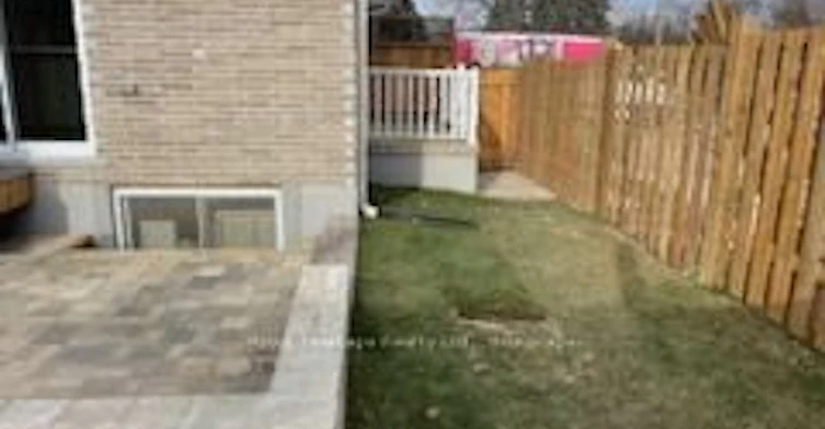 Unit 2-279 Humber Avenue, Oshawa, ON, L1J 2T3 - 10
