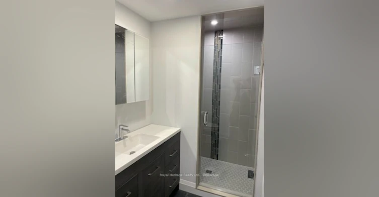 Unit 2-279 Humber Avenue, Oshawa, ON, L1J 2T3 - 6