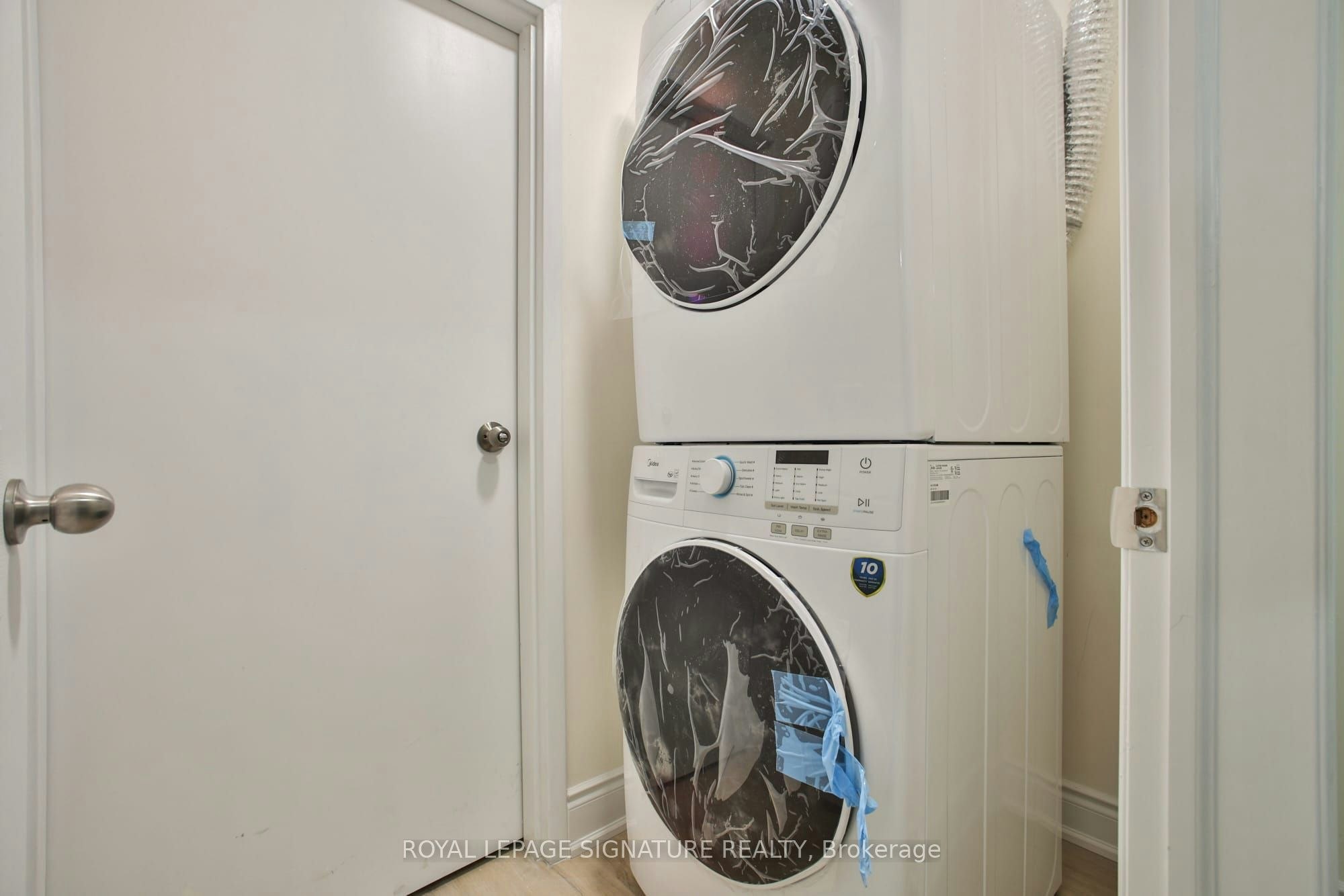 Bsmt-816 Linden Court, Whitby, ON, L1N 6S8 - 29