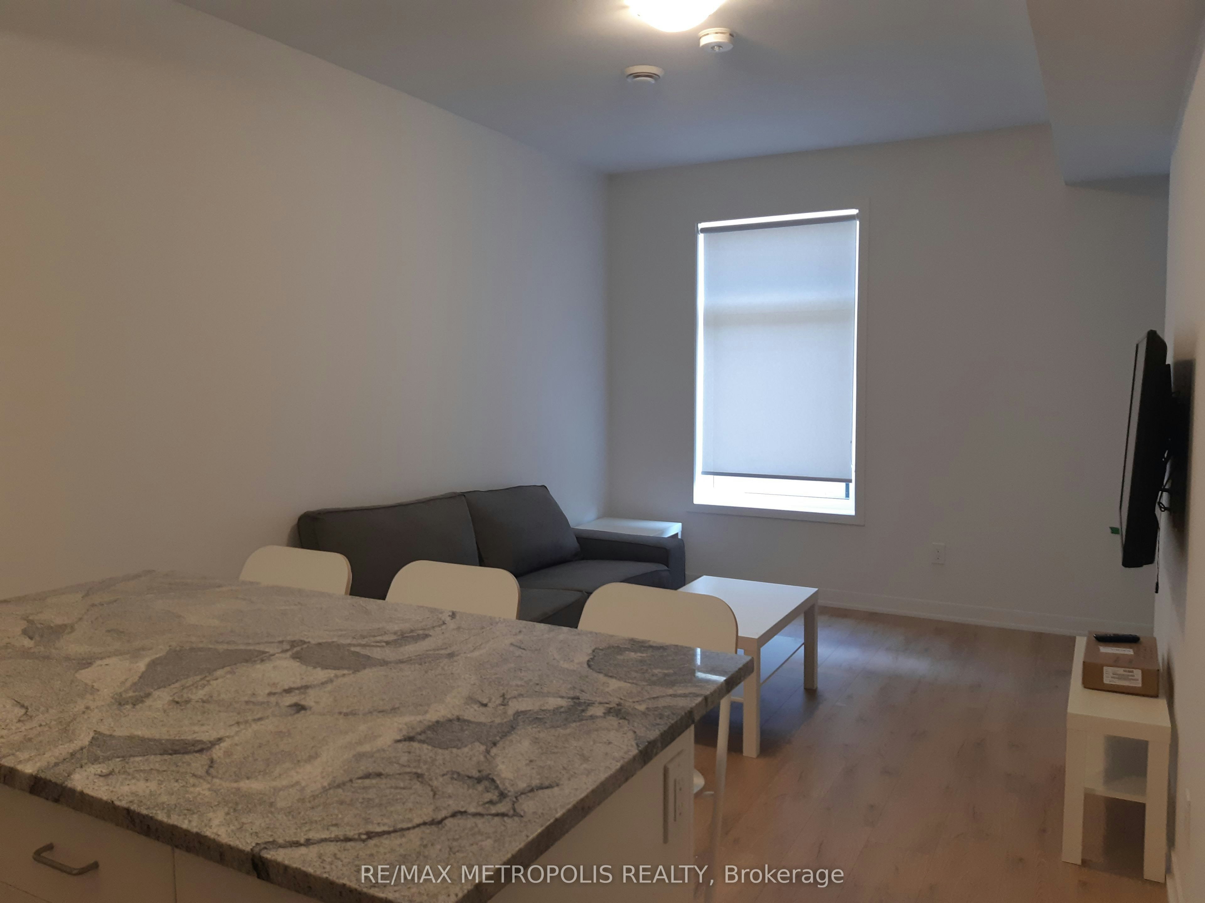 70-1760 Simcoe Street N, Oshawa, ON, L3G 0C3 - 4