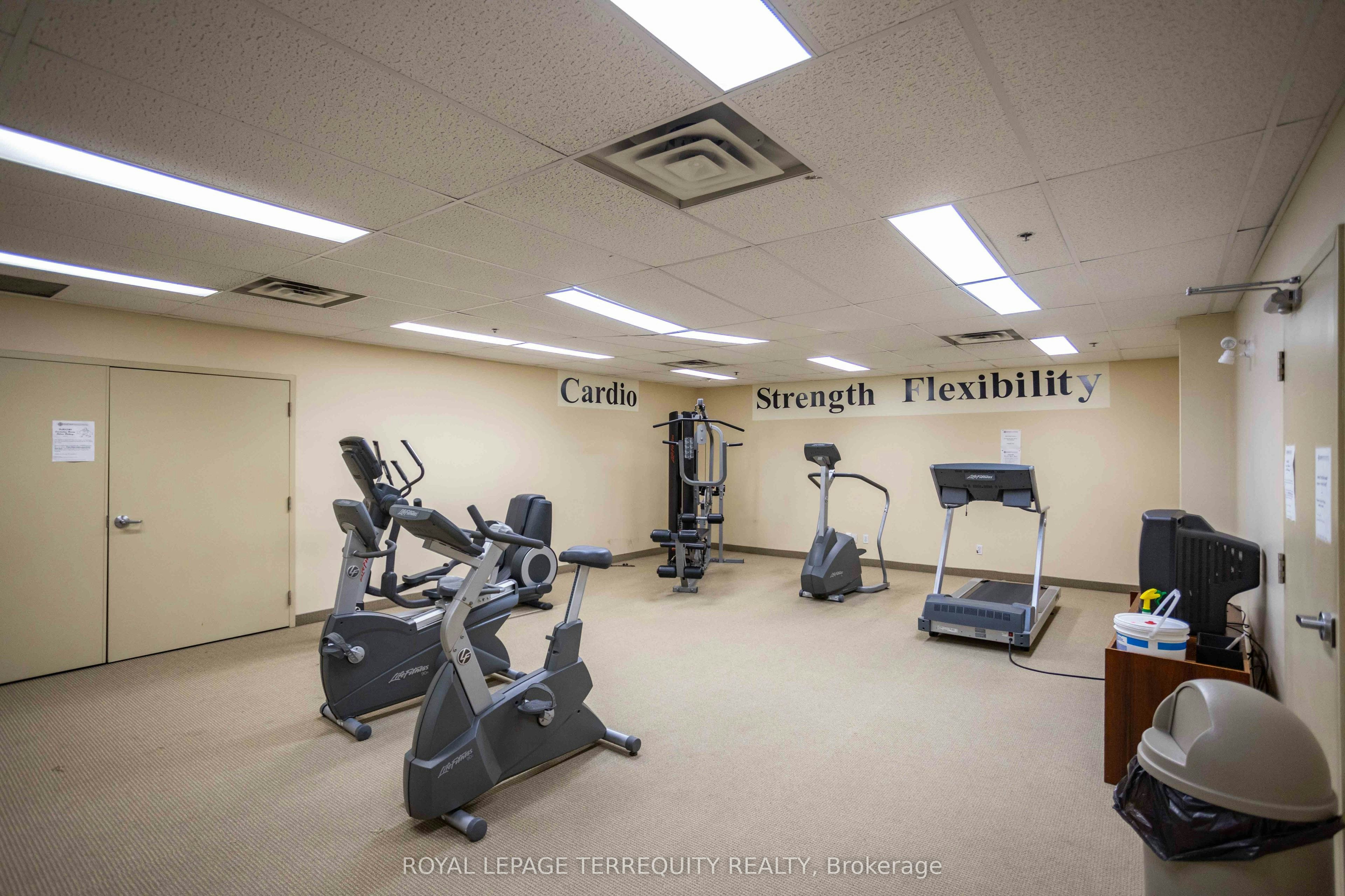 211-94 Aspen Springs Drive, Clarington, ON, L1C 5N4 - 36