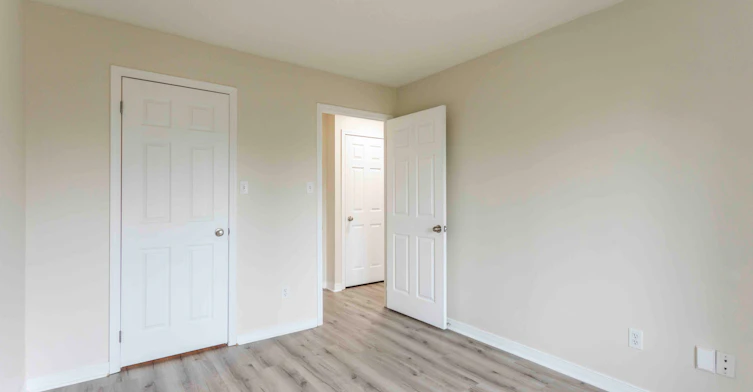 211-94 Aspen Springs Drive, Clarington, ON, L1C 5N4 - 23