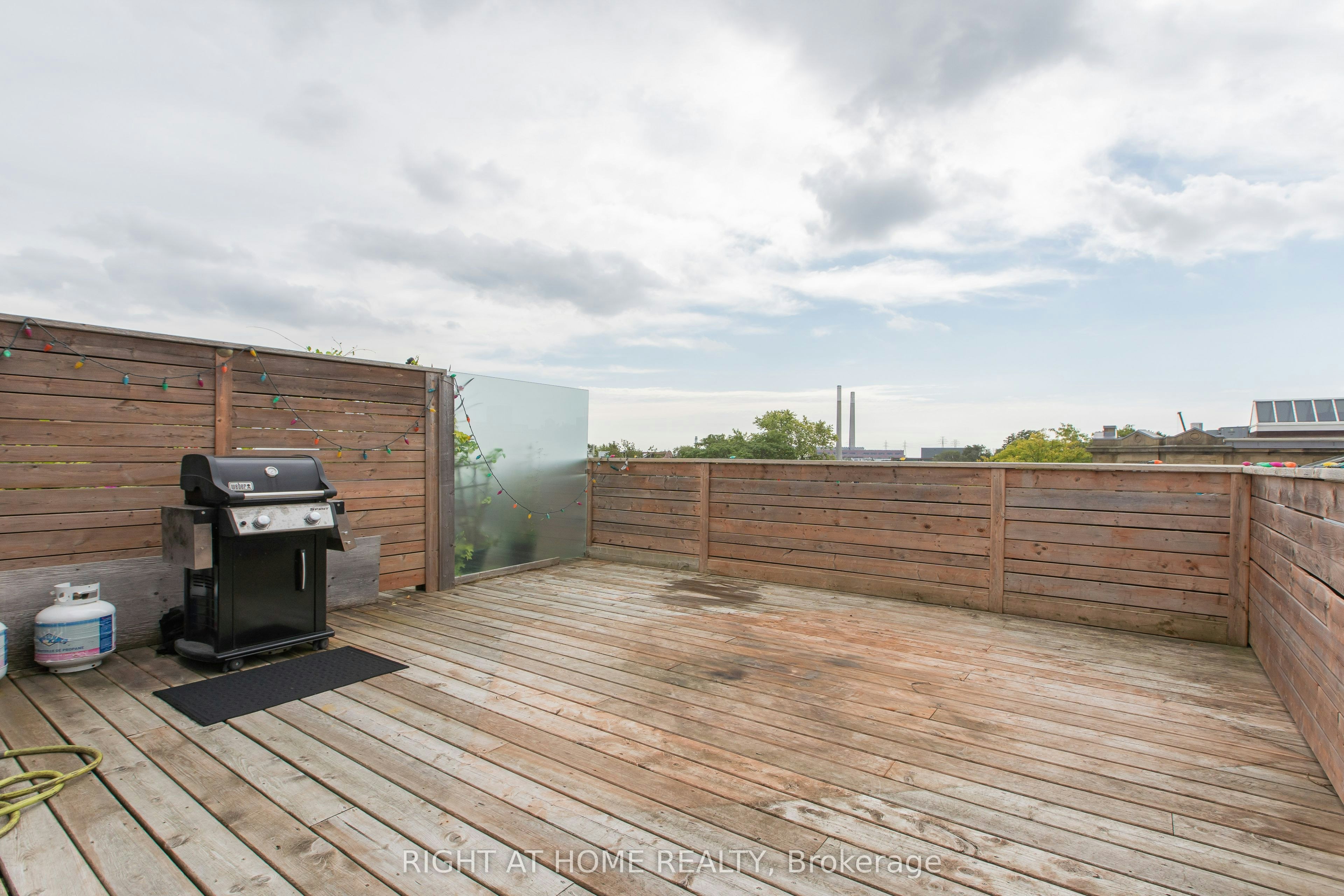 301-778 Queen Street E, Toronto, ON, M4M 1H4 - 22