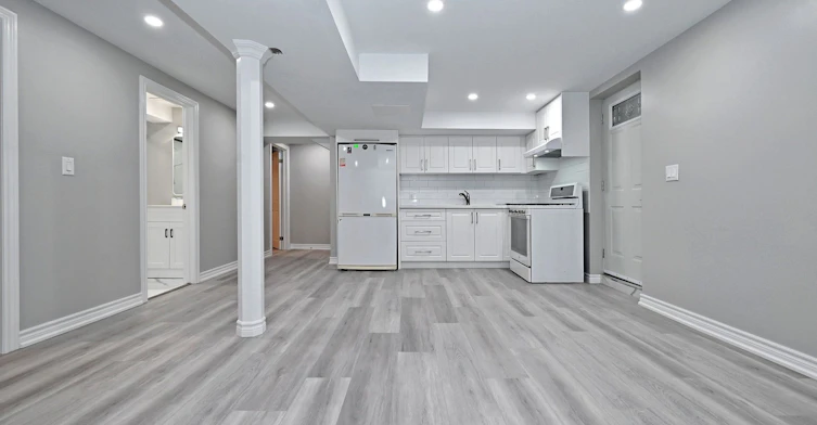 22 Fawcett Trail, Toronto, ON, M1B 3B3 - 6