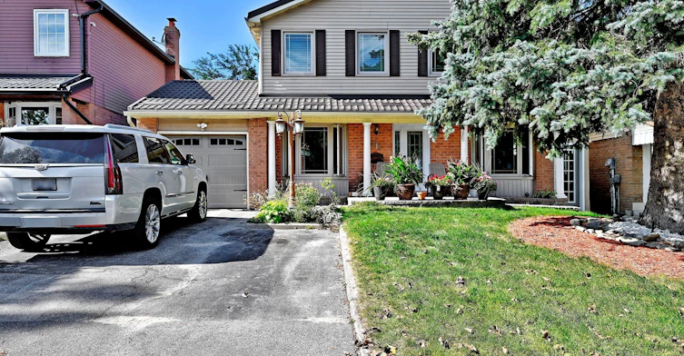 22 Fawcett Trail, Toronto, ON, M1B 3B3 - 2