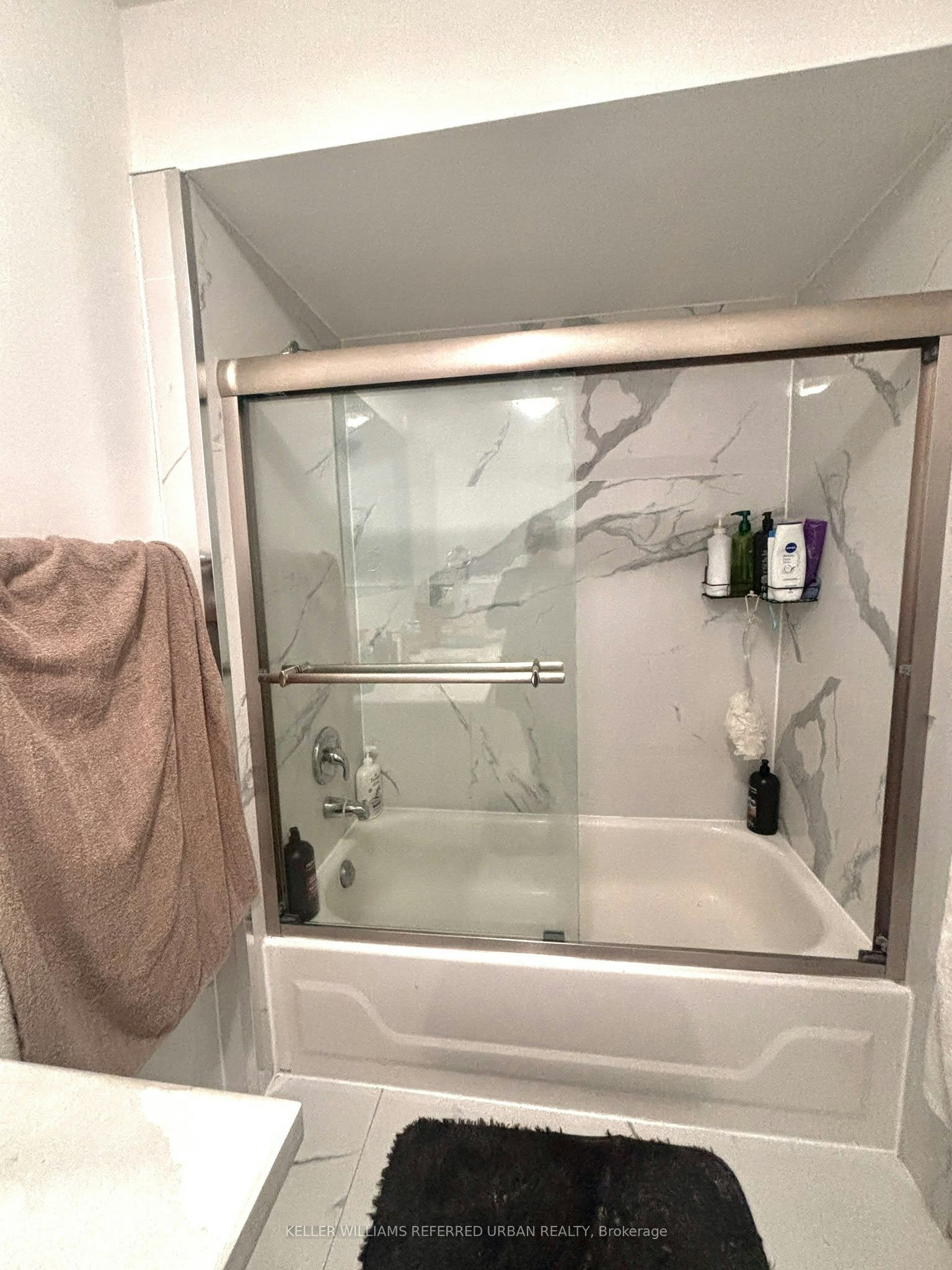 24 Holmes Crescent, Ajax, ON, L1T 3W7 - 20