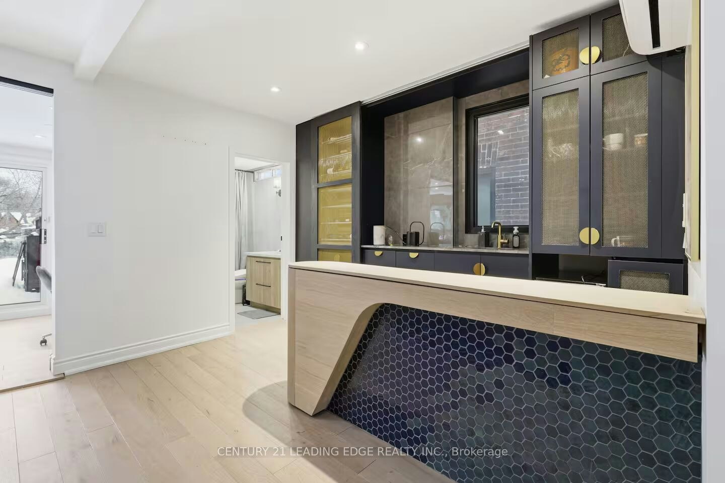 66 West Avenue, Toronto, ON, M4M 2L8 - 9