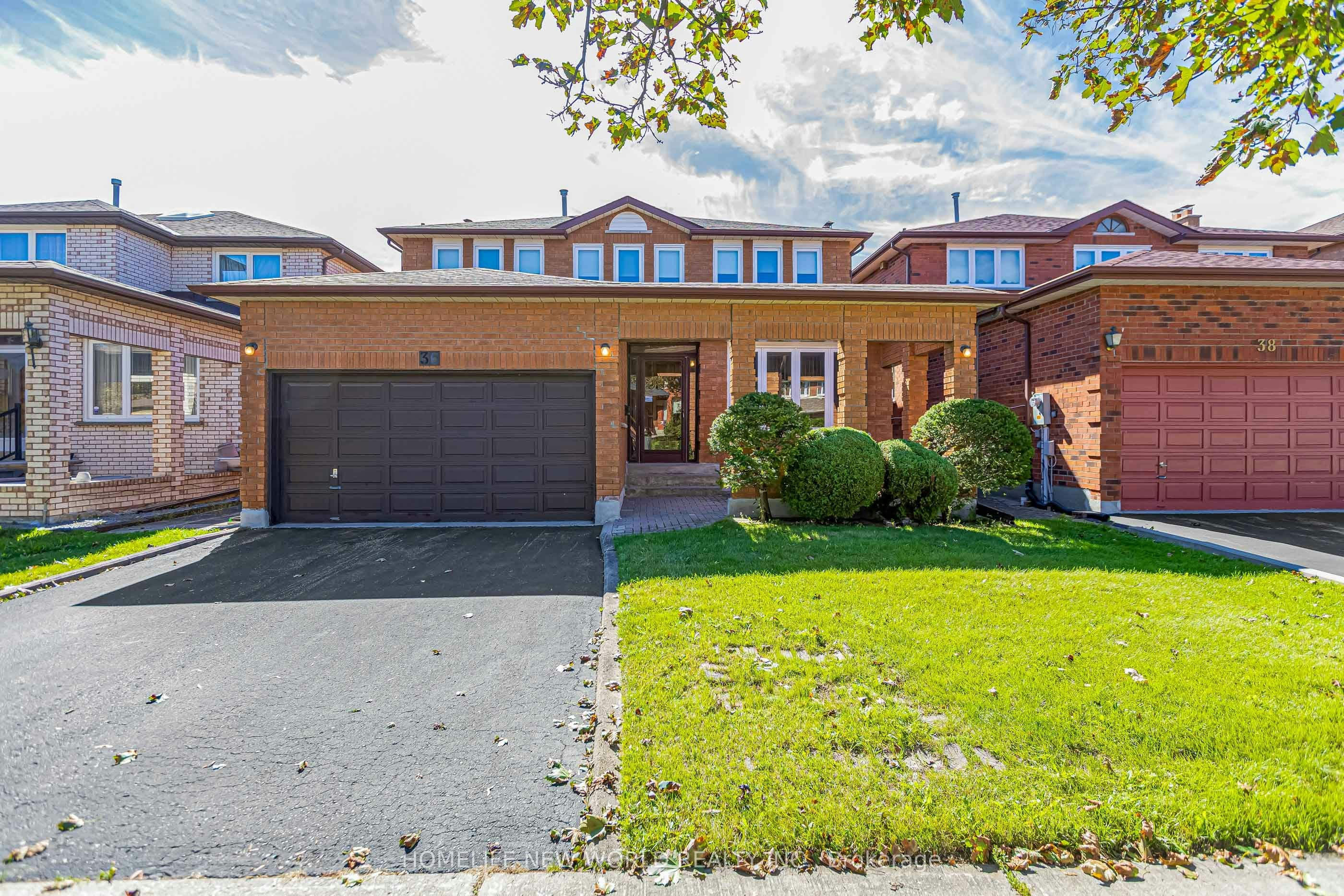 36 Purcell Square, Toronto, ON, M1V 3Y3